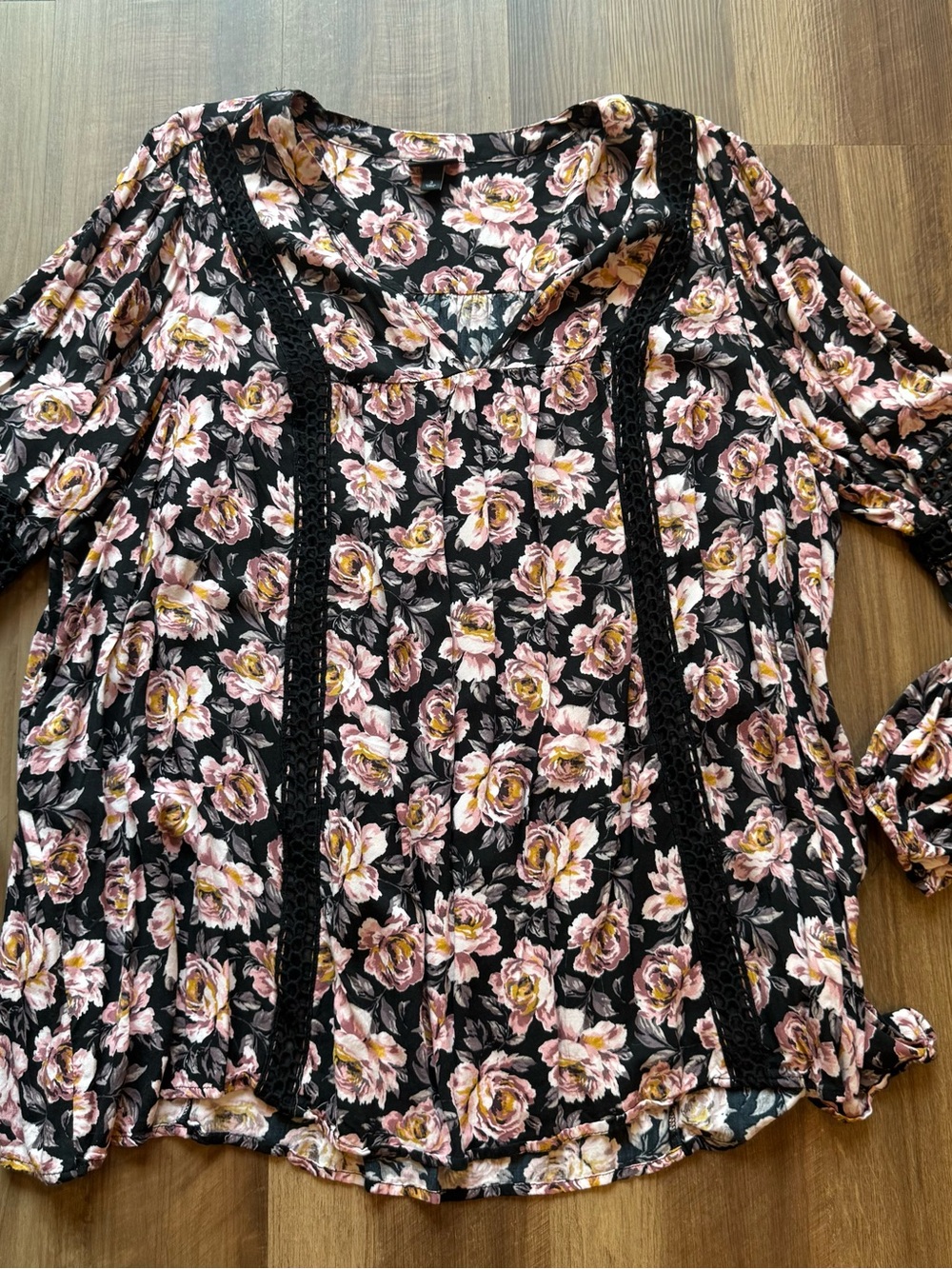 torrid Black Tunic with Pink Floral Print and Lace Panels